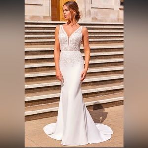 Justin Alexander 11230 Casey crepe fit & flare wedding dress